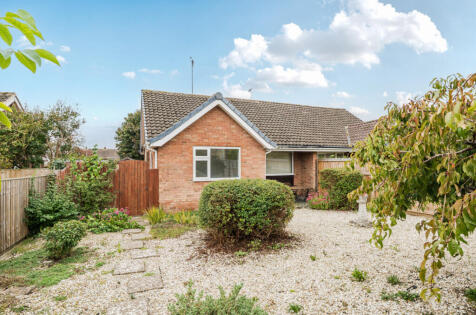 Derwent Drive, Stratton St Margaret, Swindon, SN2