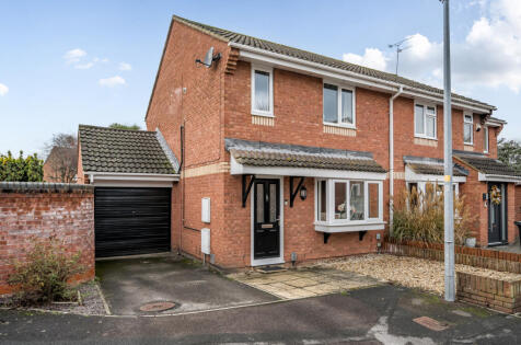 Godwin Road, Stratton St Margaret, Swindon, SN3