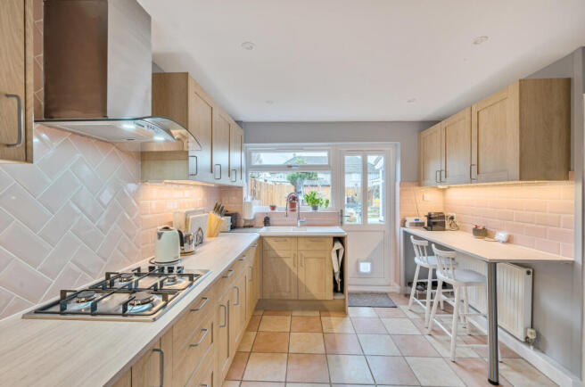 138585446931902f552ba