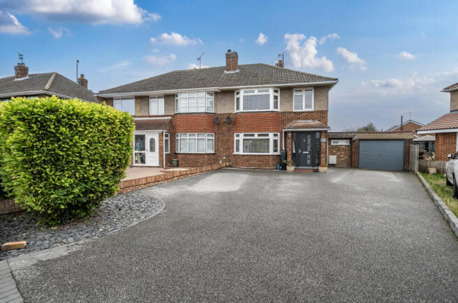 13646522268ed3fa717875