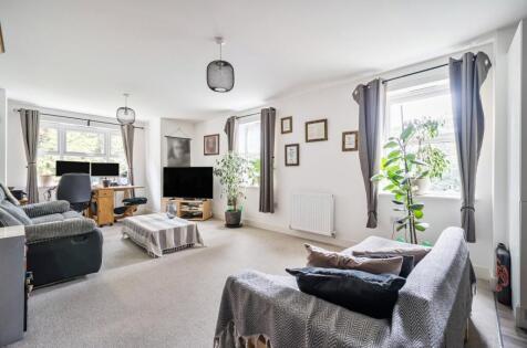 Timms Close, Horsham, West Sussex