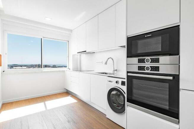 4 Bedroom Flat