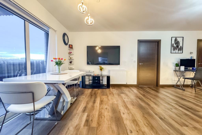 Kitchen/Living Room