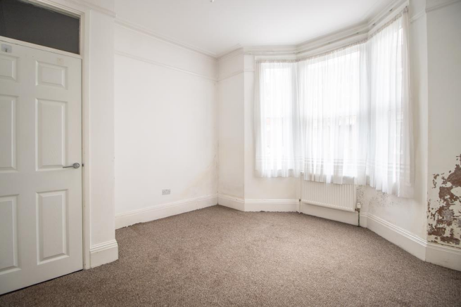 Lounge/Bedroom