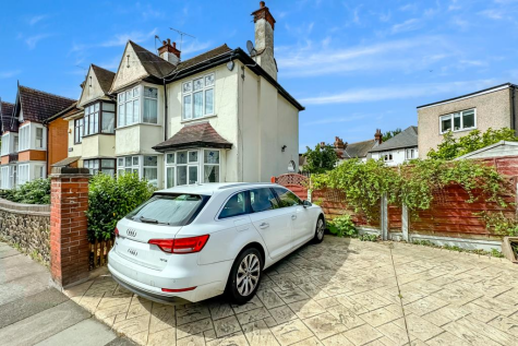 Lancaster Gardens, Southend-on-Sea