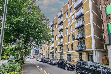 The Avenue, Victoria Avenue, Southend-on-Sea