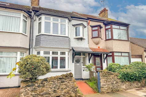 Northview Drive, Westcliff-on-Sea