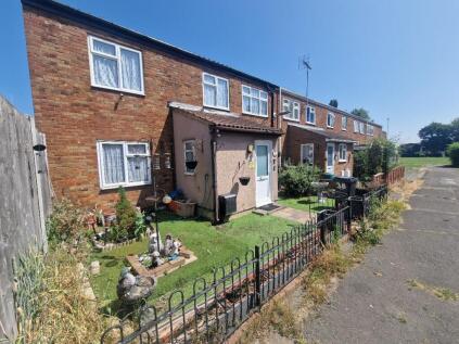 Chevers Pawen, Basildon