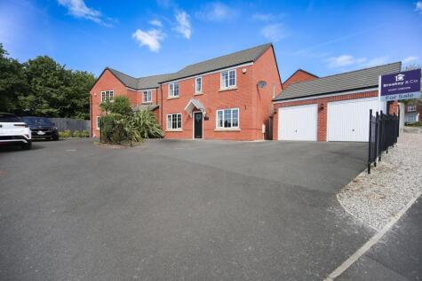 Grove Lane, Standish, WN6