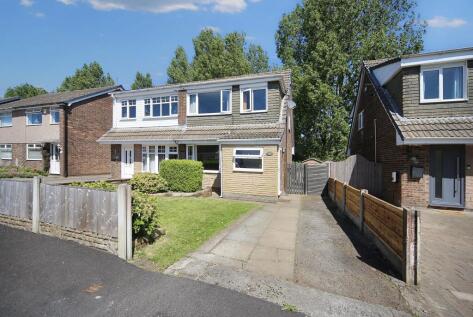 Monmouth Crescent, Ashton-In-Makerfield, WN4