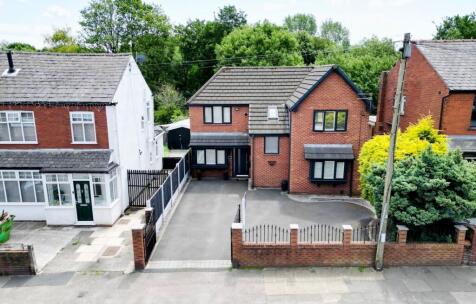 Victoria Street, Wigan, WN5