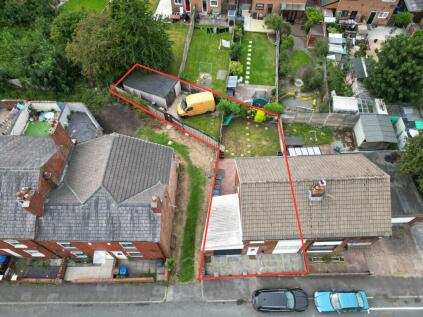 City Road, Wigan, WN5