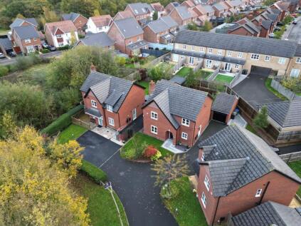 Range Drive, Standish, WN6