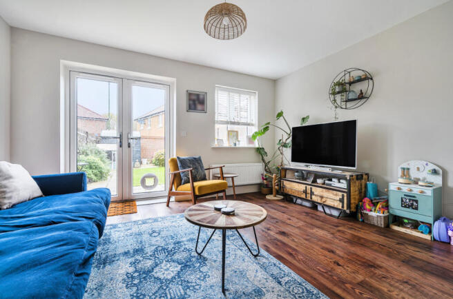 1372343-9-6902230...