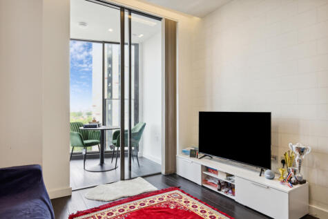 Damac Tower,
Bond Way, SW8