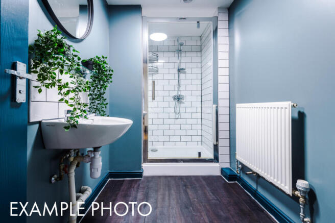 Flat 32, Shoe & Boot, Bathroom 2