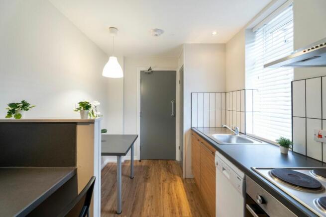 29TRF2 - Shared Kitchen