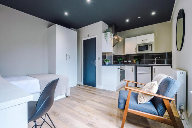 Flat 8, UNW, 2