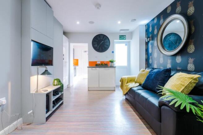 27CS Living Area