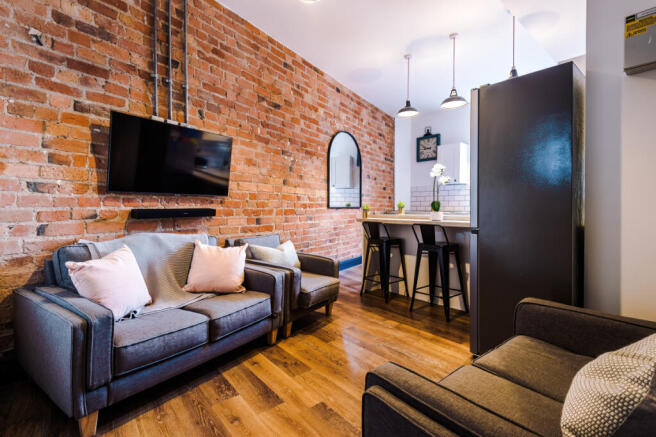 Flat 10, Shoe and Boot, Living Room 1