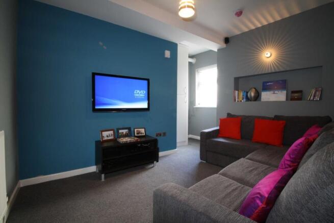 62LB Sitting Room