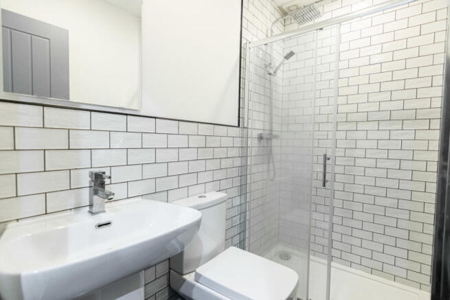 12MR Bathroom