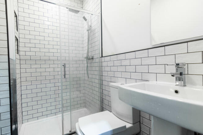 12MR Bathroom