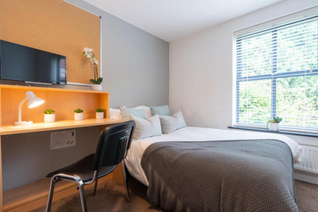 Hope Court Flat 10 bedroom 1