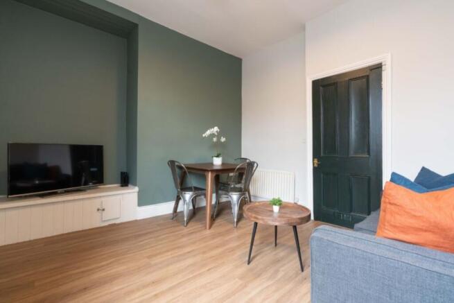 51DR - Living Area
