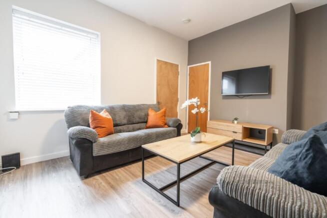 51MS - Living Area