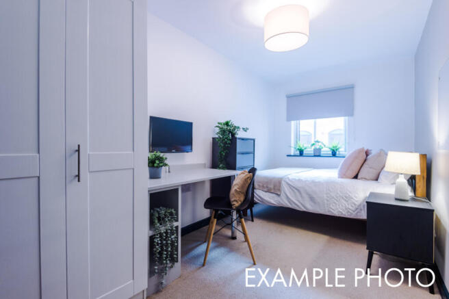 Flat 23, Shoe and Boot, Example 6