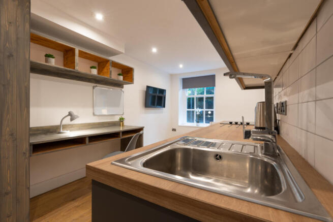 Jesmond View Block A Studio 2 bathroom 1