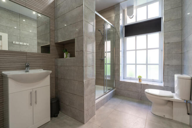 Jesmond View Block A Flat 1 bathroom 1