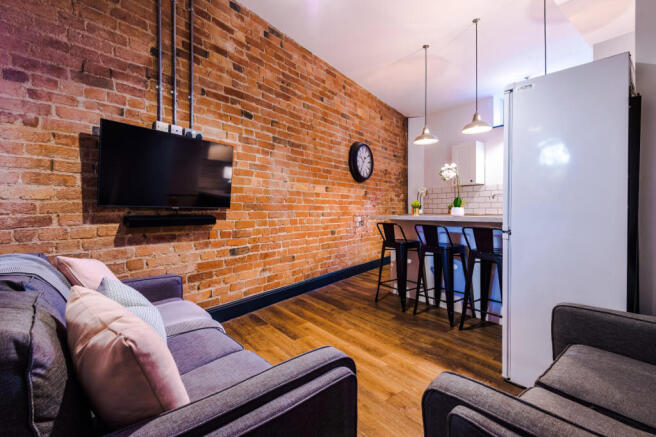 Flat 5, Shoe and Boot, Living Room 1