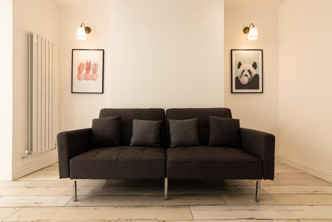 5 Gladstone Terrace Living Room 2