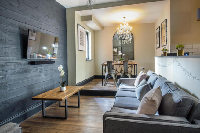 Flat R, Hosiery, Living Room 1