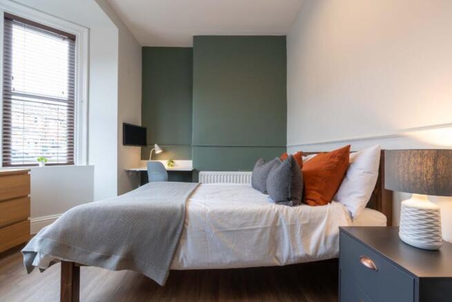 122DR- Bedroom 1