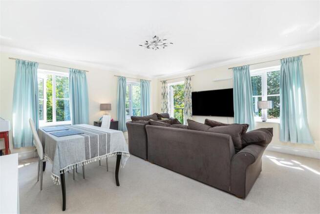 30415_asr_ beaumont_court_11.jpg