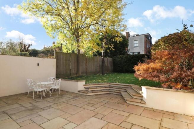 Dora Rd 131 - Patio Gdn.jpg