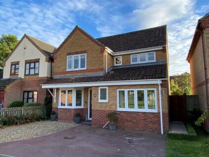 Charles Melrose Close, Mildenhall