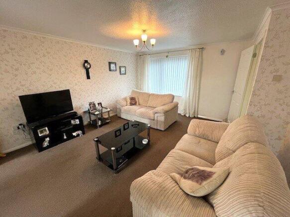 Lounge 1