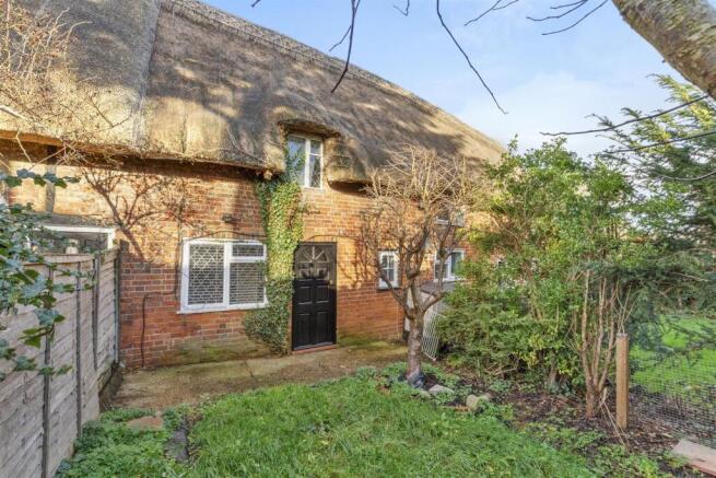 Rose Cottage, Lower Road, HP22 4DZ-7.jpg