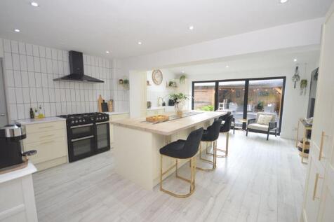 Parlington Close, Widnes