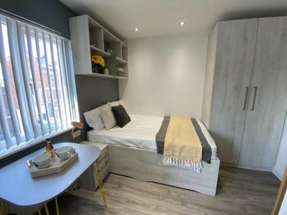 Studio 1 7a bed