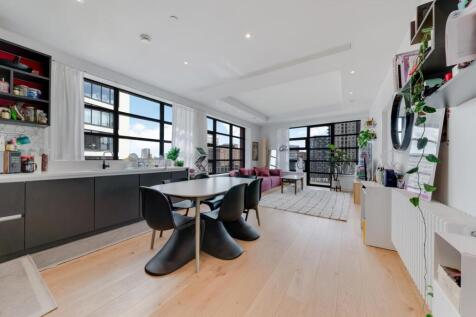 Defoe House, 123 City Island Way, London