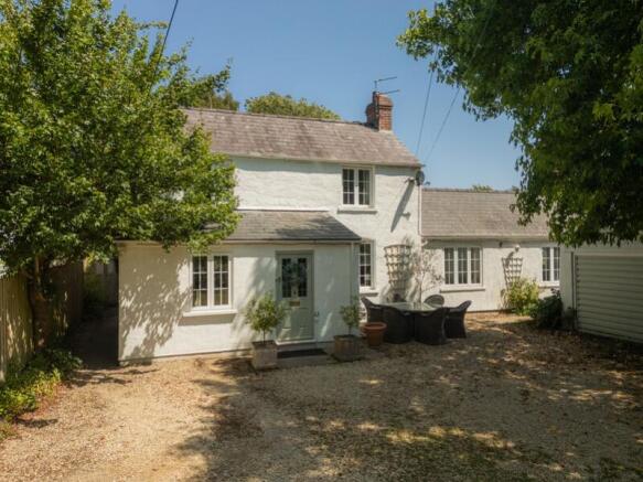 Yewdene-Cottage-1_ea37-7bf4-336f-a7c5-0292-2e32-f6