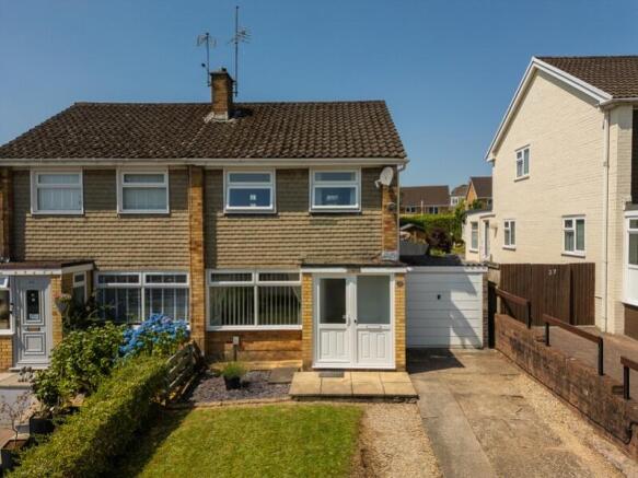 Rowan-Way-1_a638-09e1-c8eb-c69a-85a0-1a8e-f339-872