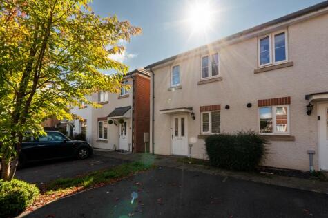 Dehavilland Road, Rogerstone