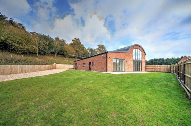 6 Bedroom Barn Conversion For Sale In Grey Goose Barn Common