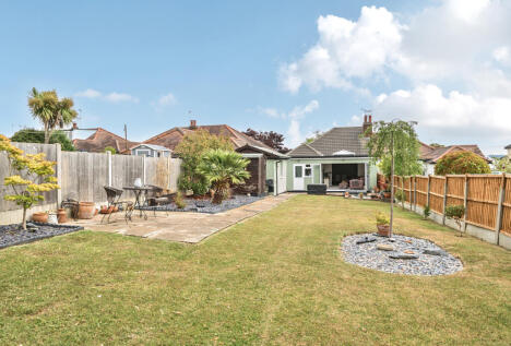 Havering Road, Romford, RM1